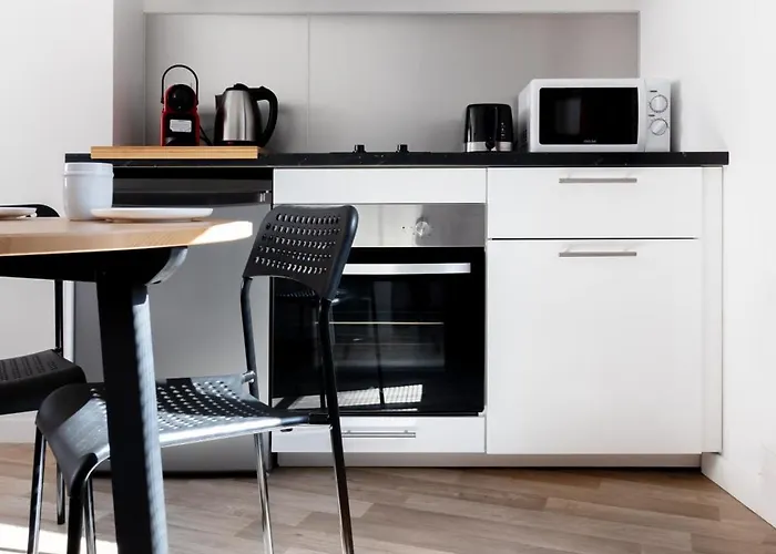 Le Cocon Rose - Hyper-centre - Cozy - Wifi & Netflix Apartman