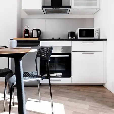 Le Concon Rose - Hyperb Centre - Clim - Wifi & Netflix Daire